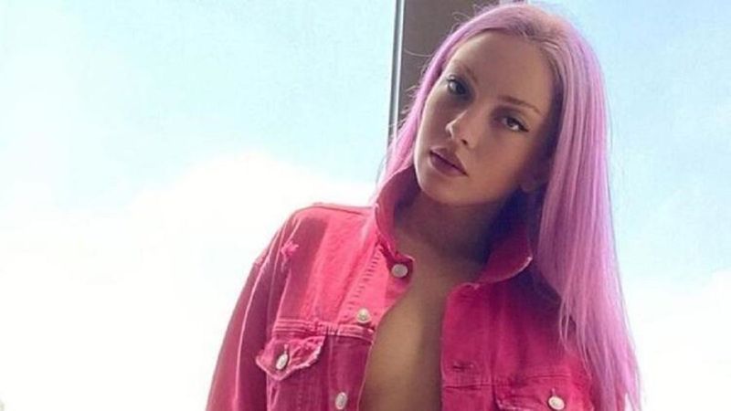 Ece Seçkin çölün ortasında sere serpe uzandı, bikinili pozları olay oldu! 'Yaktın bizi be kadın'