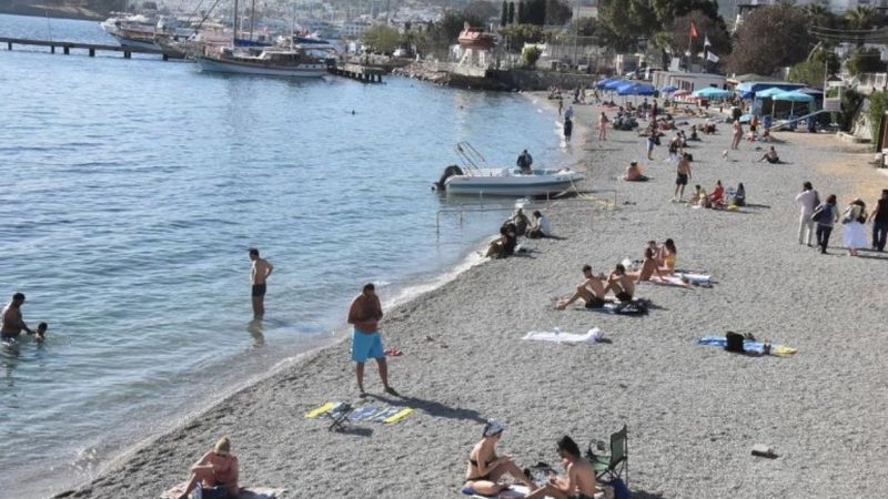 Bodrum'da sezon açıldı: Sahiller doldu