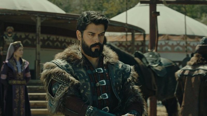 Kırmızı Oda'nın yıldızı Kuruluş Osman ile ekranlara döndü! Genç oyuncu performansıyla göz dolduracak