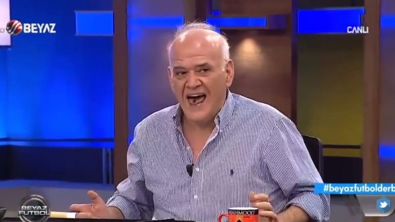 Ahmet Çakar canlı yayında sinek yedi