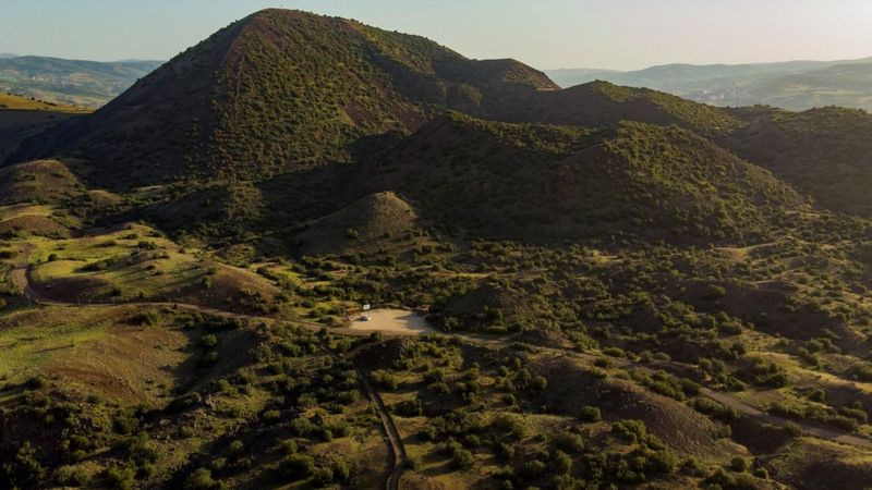 Türkiye'nin en genç volkan konileri ziyaretçilerini ağırlıyor