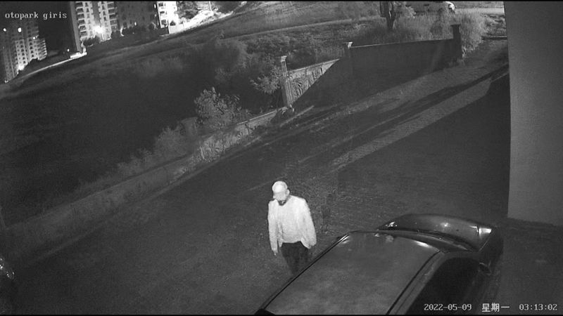 Adana’da gözüne kestirdiği otomobili çaldı, hırsızlığı hatırlamadı