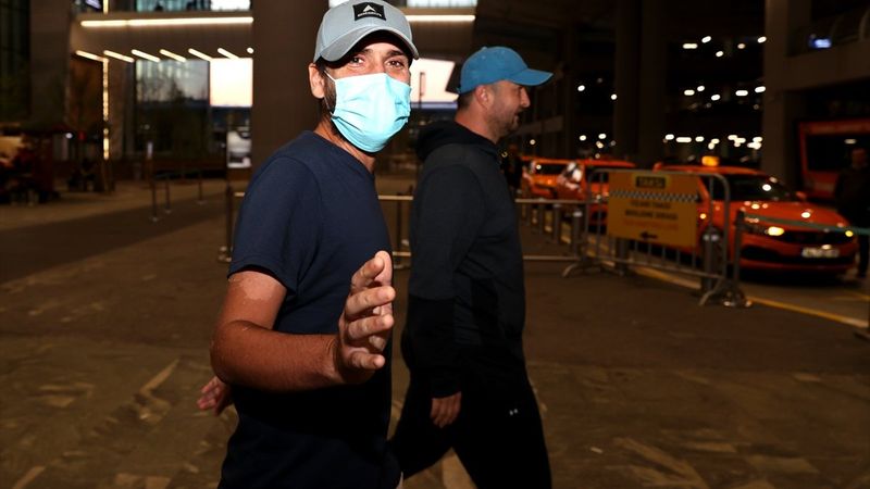 Balıkçıların Bali açıklarında bulduğu Türk kaptan İstanbul'a döndü