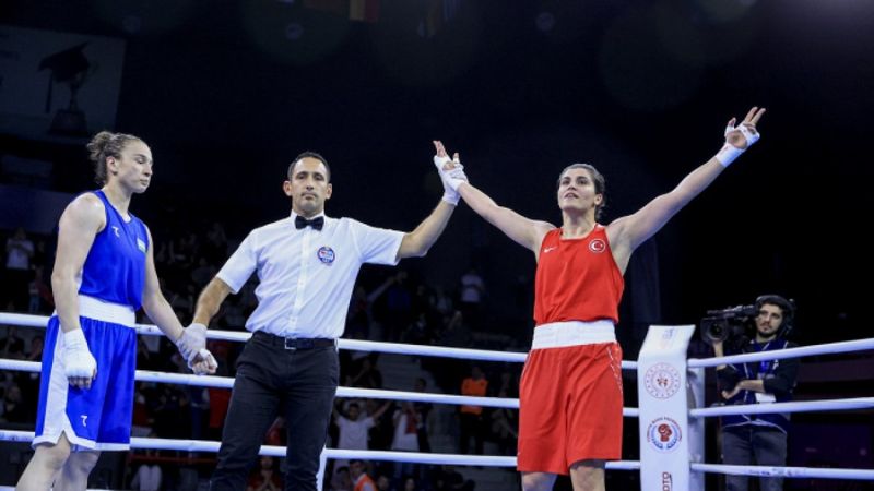 Dünya Kadınlar Boks Şampiyonası'nda 7 sporcumuz yarı finalde