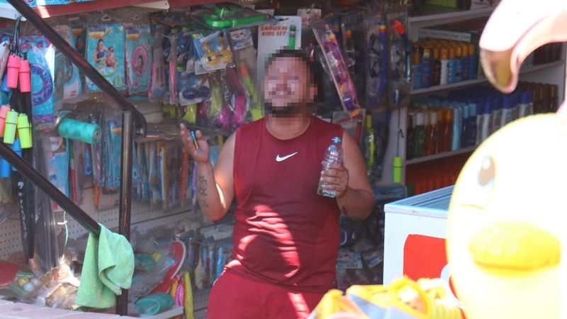 Alanya’da haciz işlemine engel olmak için kendine zarar verdi