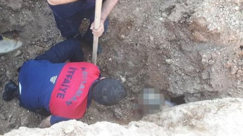 Adıyaman'da demir toplayan kişi, göçük altında kaldı