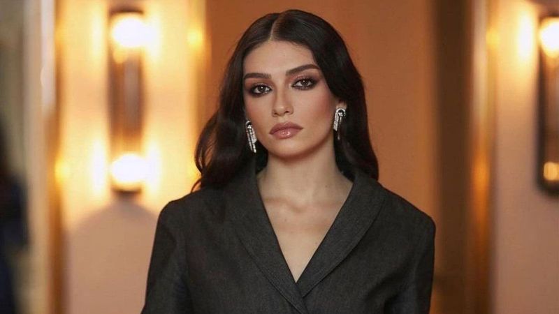 Hazar Ergüçlü sette sütyensiz poz verdi, görenlerin nutku tutuldu! 'Hiç giymeseydin resmen gözüküyor'