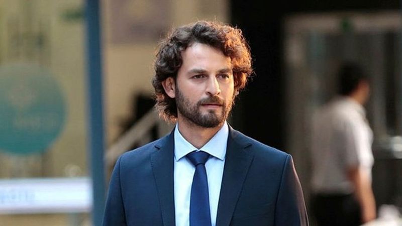 Masumlar Apartmanı'nın Han'ı az değilmiş! Birkan Sokullu ve Tuğba Ekinci'nin yatak sahneleri ortaya çıktı