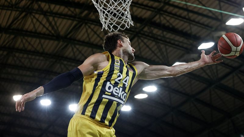 Basketbol Süper Ligi'nde ilk finalist Fenerbahçe