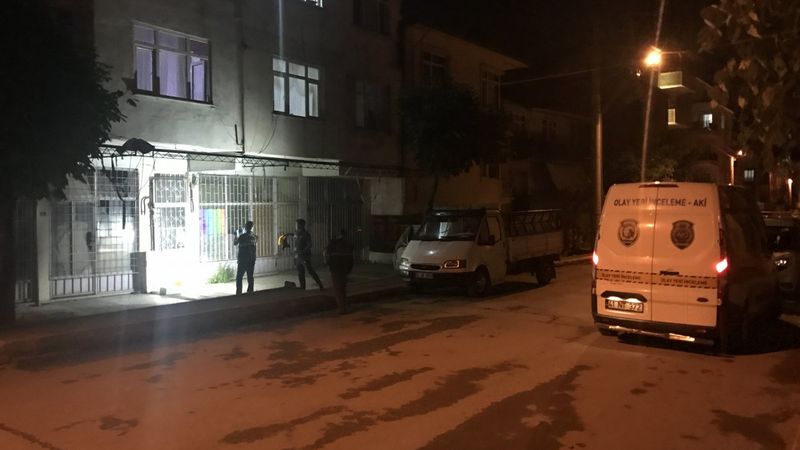 Kocaeli’de eşini camdan atan koca tutuklandı