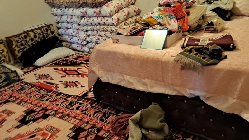 Bitlis’te 3 kadın hırsız, evden 150 bin TL’lik ziynet eşyası çaldı