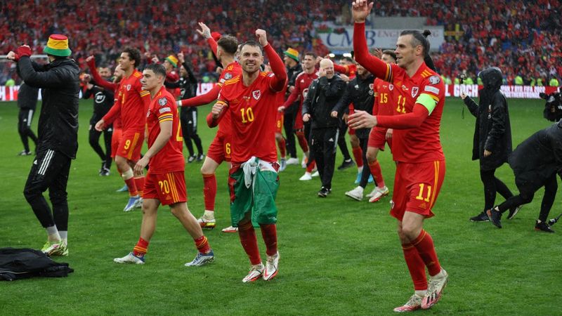 Ukrayna'yı yenen Galler yeniden Dünya Kupası'nda