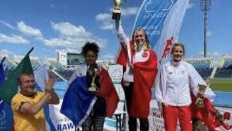 Para milli sporcu Fatma Damla Altın'dan Fransa’da altın madalya