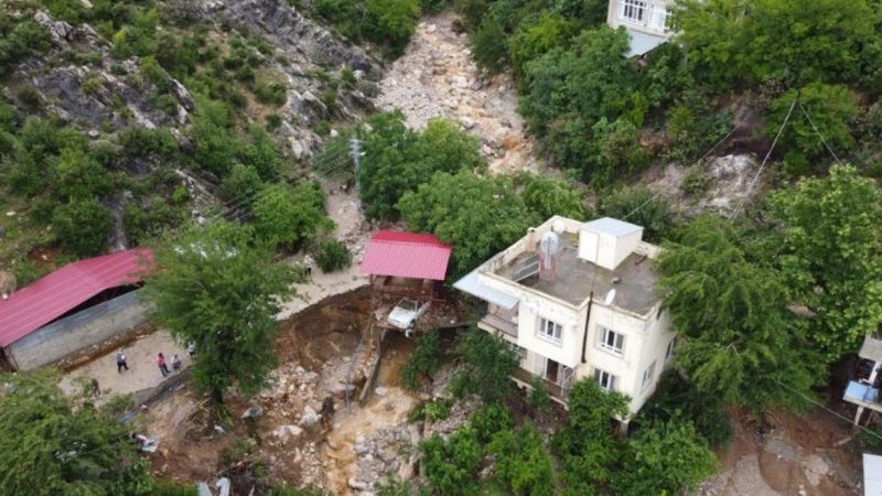 Adana'da sel felaketi