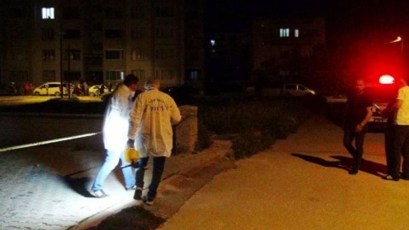 Niğde'de bir kişi teyzesinin oğlunu öldürdü