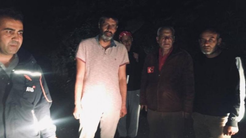 Samsun'da benzini biten pazarcıları, AFAD kurtardı