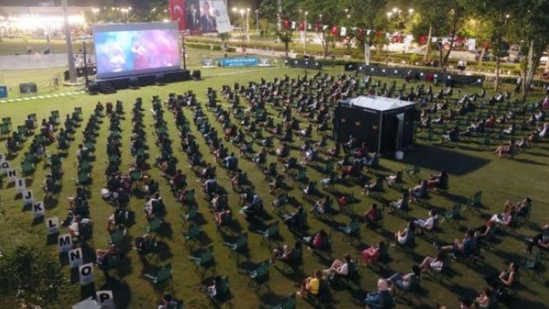 Yıldızlar Altında Sinema Festivali başlıyor