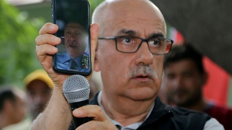 Cumhurbaşkanı Erdoğan'dan Marmaris'teki yangında görev yapan ekiplere teşekkür