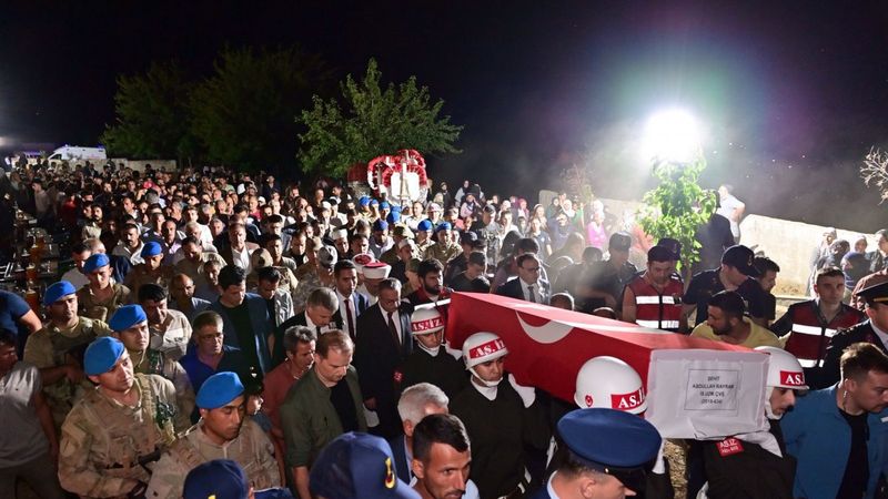 Diyarbakır şehit Abdullah Bayram’ı uğurladı