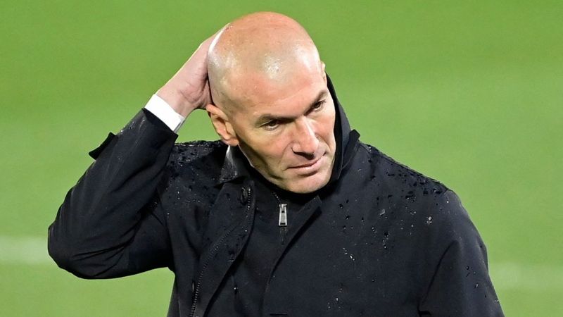 Zinedine Zidane, saç ekimi için Türkiye’yi seçti