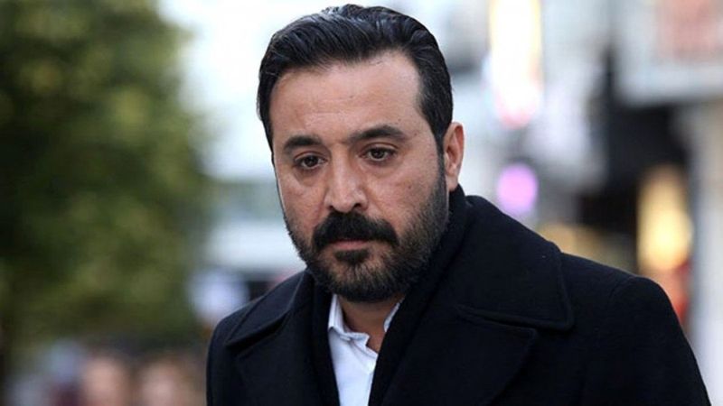 Kurtlar Vadisi'nin Muro'su Mustafa Üstündağ etek giyip amuda kalktı!