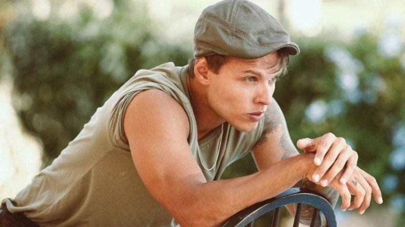 Survivor sunucusu Murat Ceylan eski yarışmacıyla görüntülendi! 'Arabamı çok özlemişim'