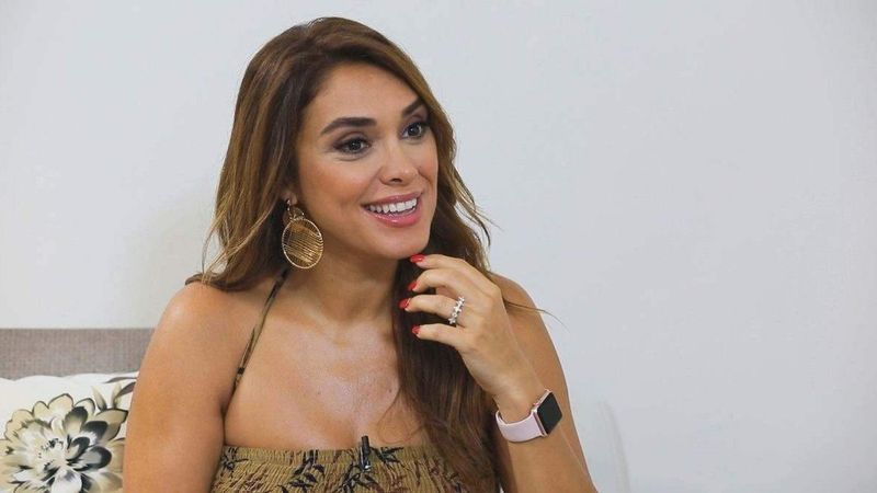 Zuhal Topal'ın tatil pozları büyük beğeni topladı! 'Yaşı olmayan kadın..'