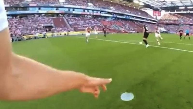 Köln ile Milan arasındaki hazırlık maçında vücut kamerası kullanıldı