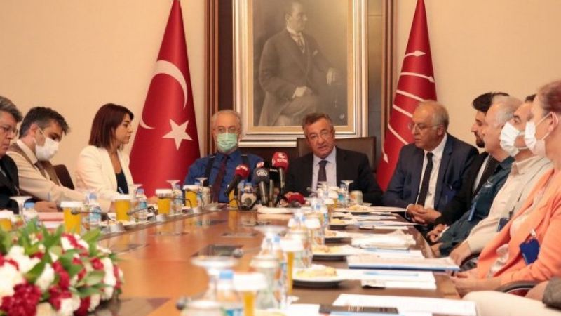 CHP'li Engin Altay, sağlık çalışanlarıyla görüştü