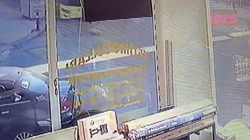 Sultanbeyli'de küçük çocuğa İETT otobüsü çarptı