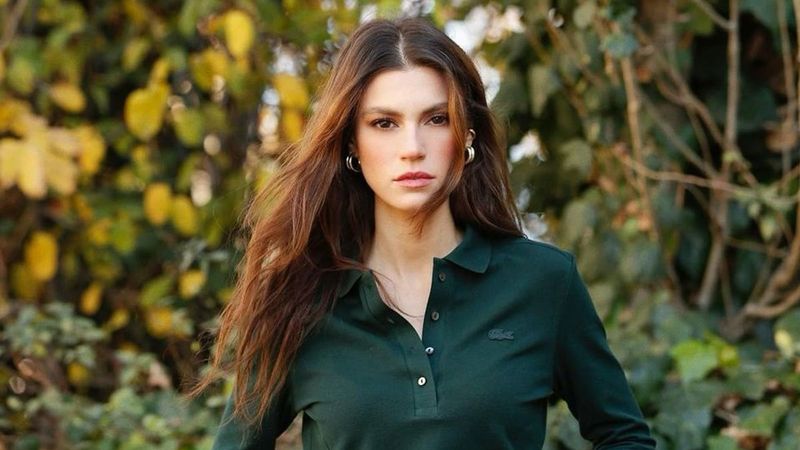 Arka Sokaklar'ın Zeliş'i Yüsra Geyik bikinisiyle büyüledi! 'Çok güzel olmuşsun'