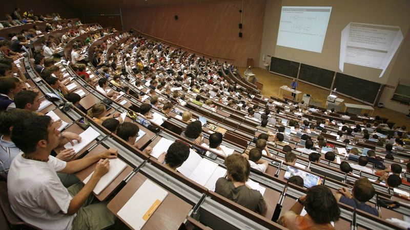 Üniversiteler bünyesinde fakülteler kurulması kararı Resmi Gazete'de