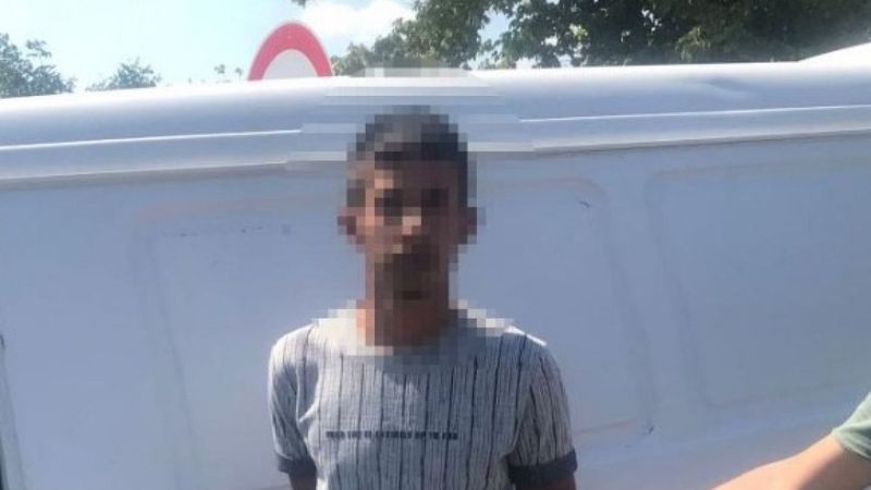 Kırklareli'nde bir genç, annesinin dini nikahlı eşini öldürüp kaçtı