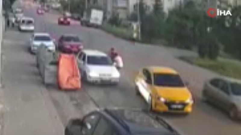 Ankara’da bir sürücüye ailesinin yanında darp