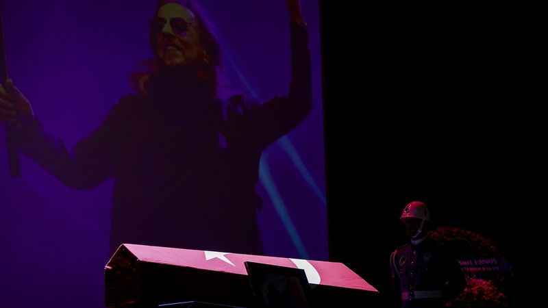 İlhan İrem için cenaze töreni düzenlendi