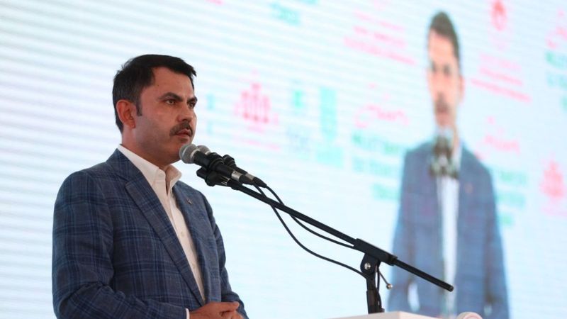 Murat Kurum, Silivri'deki Millet Bahçesi Fidan Dikim Töreni'ne katıldı