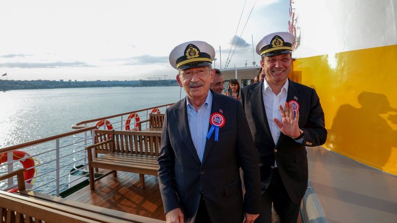 Kemal Kılıçdaroğlu, Paşabahçe Vapuru'nun hizmete alınma törenine katıldı