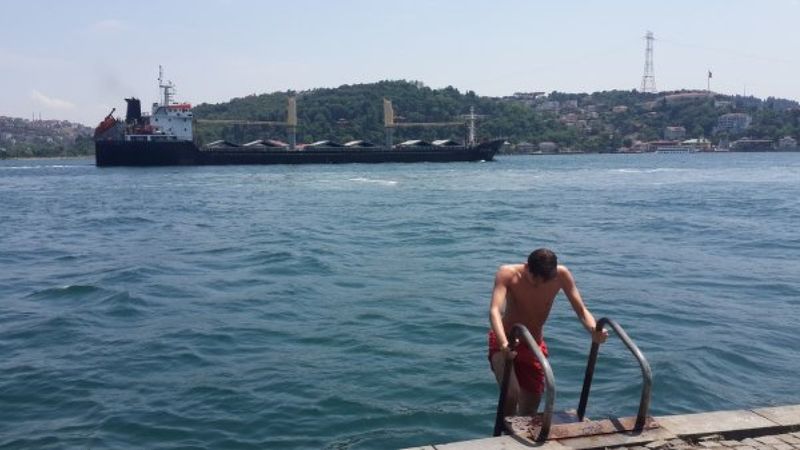 Boğaz'da yüzenlere, can kurtaran tavsiyeler