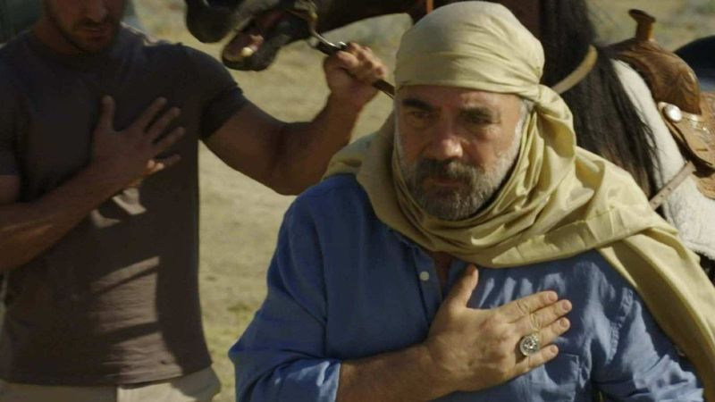 Oktay Kaynarca dizi setinden Pelin Akil ile olan o kareyi paylaştı! Beğeni yağdı..