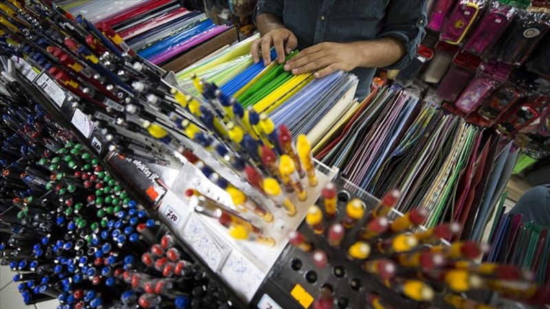 Kırtasiyeciler, merdiven altı ürünlere karşı velileri uyardı