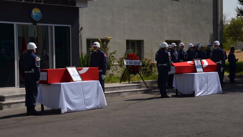 Batman’da yelken kanatta ölen 1'i emekli 2 asker için tören