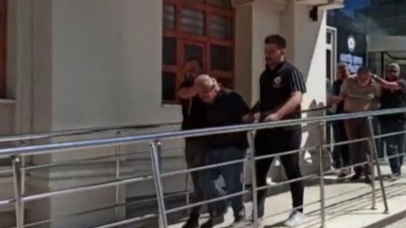 Konya'da bir kişi, aynı sokağa fırın açmak isteyen meslektaşını öldürdü