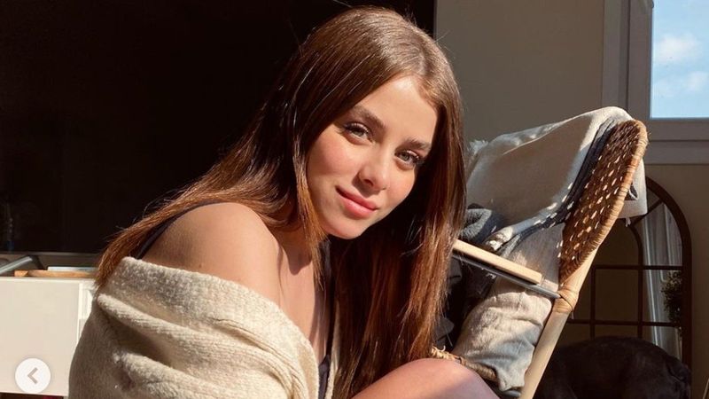 Çukur'un Akşın'ı İlayda Alişan mini elbisesiyle yürek hoplattı! 'Bu güzellik gerçek mi'