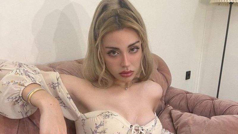 Tiktok fenomeni Mika Raun dövmesini göstermek için açıldı! 'Senin amacın ne?'