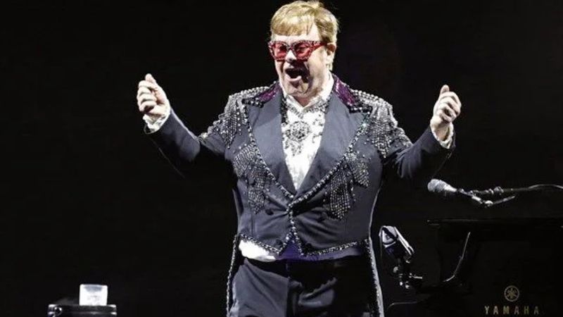 Elton John müziğe veda ediyor