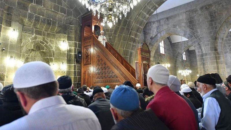 16 Eylül 2022 Cuma hutbesi: 'Takva, haya ve tesettür'