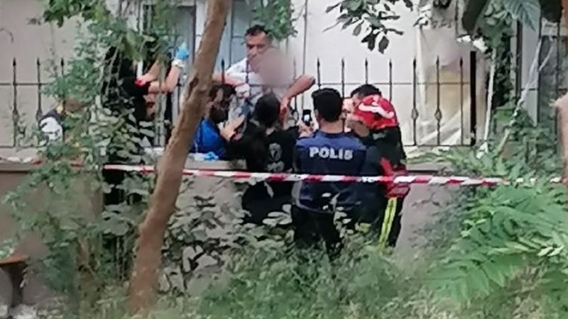 Bahçelievler’de çocuğun boğazına demir korkuluk saplandı