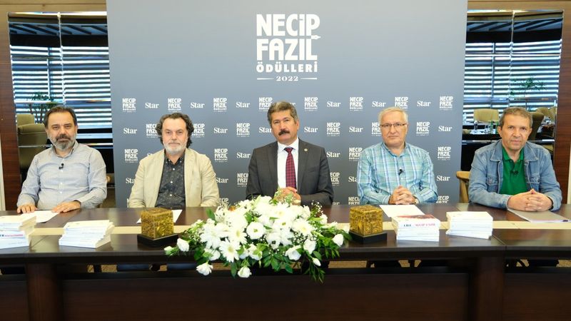 Necip Fazıl Ödülleri'nin 2022 yılı kazananları belli oldu