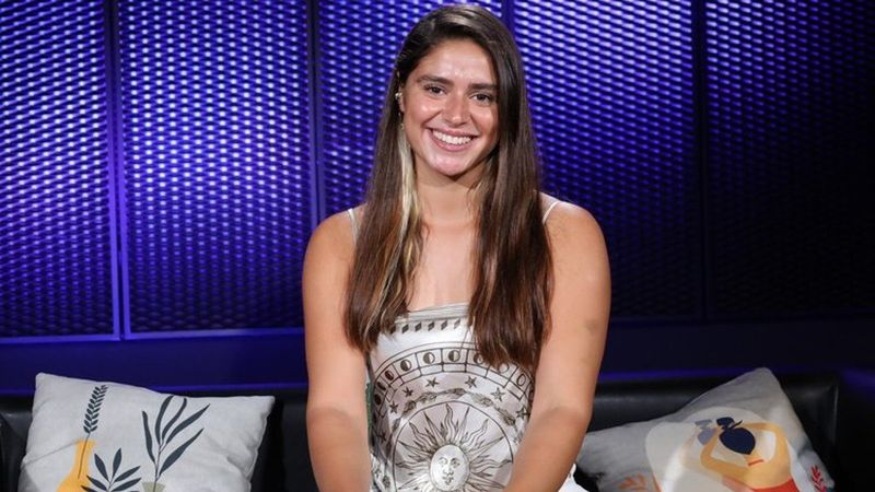 Survivor Ayşe Yüksel pembe kombiniyle mest etti! 'Doğal güzellik'