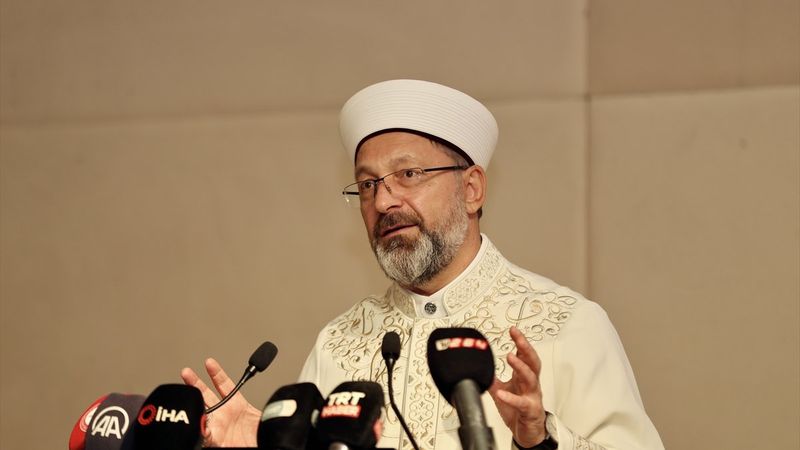 Ali Erbaş: Cami temeli atılmayan üniversite neredeyse kalmadı